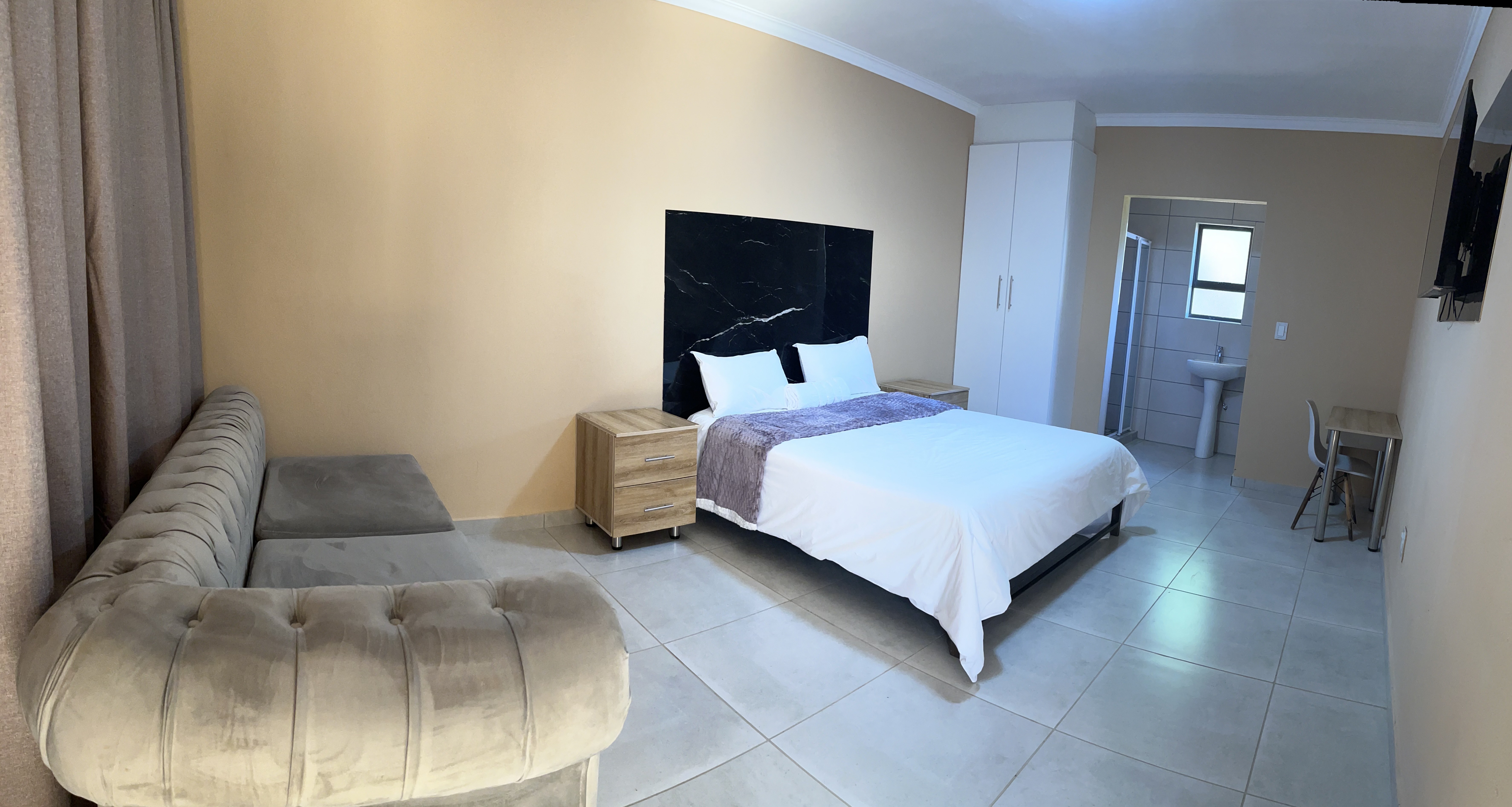 Premier Room